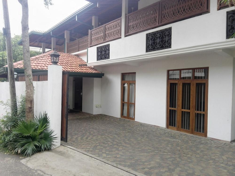 קנדי Vista Liyya Residence מראה חיצוני תמונה